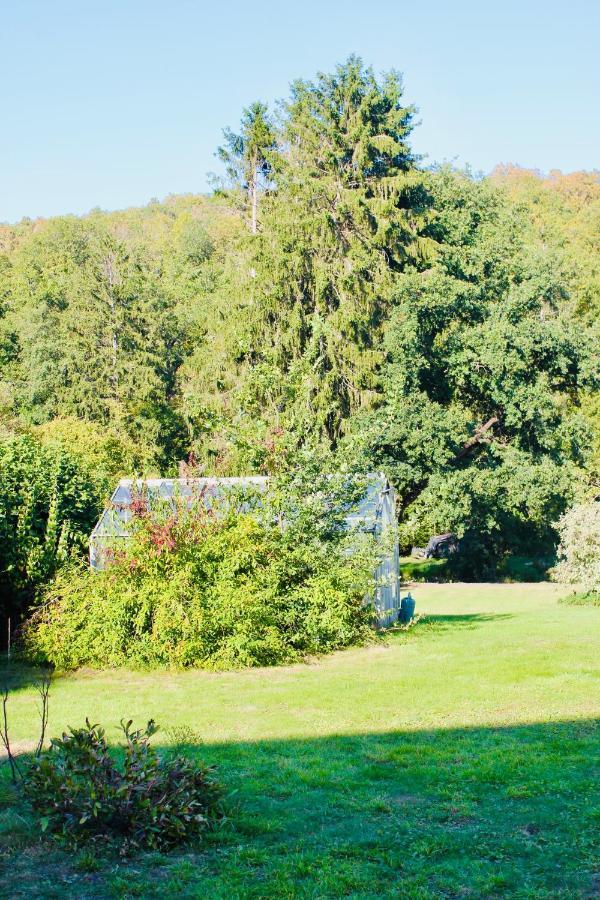 Les Lilas Sart-en-Fagne Bagian luar foto